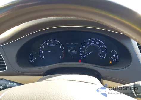 2013 Hyundai Genesis 3.8 from USA, damaged, VIN KMHGC4DD3DU235710